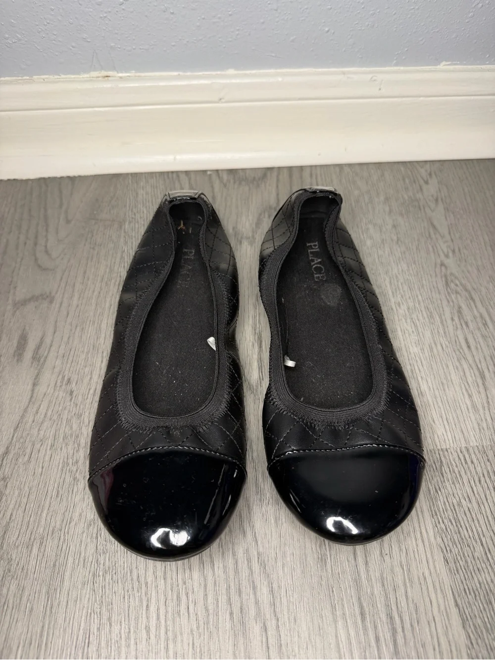 The Children's Place Black Quilted Ballet Flats with Patent Toe
